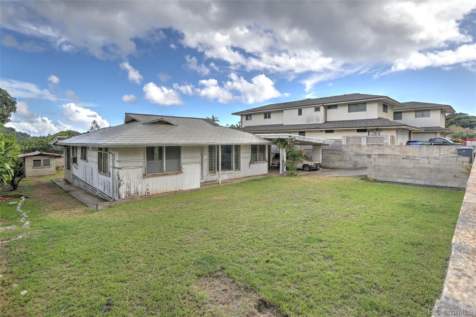 217 Hao Street Honolulu, HI 96821