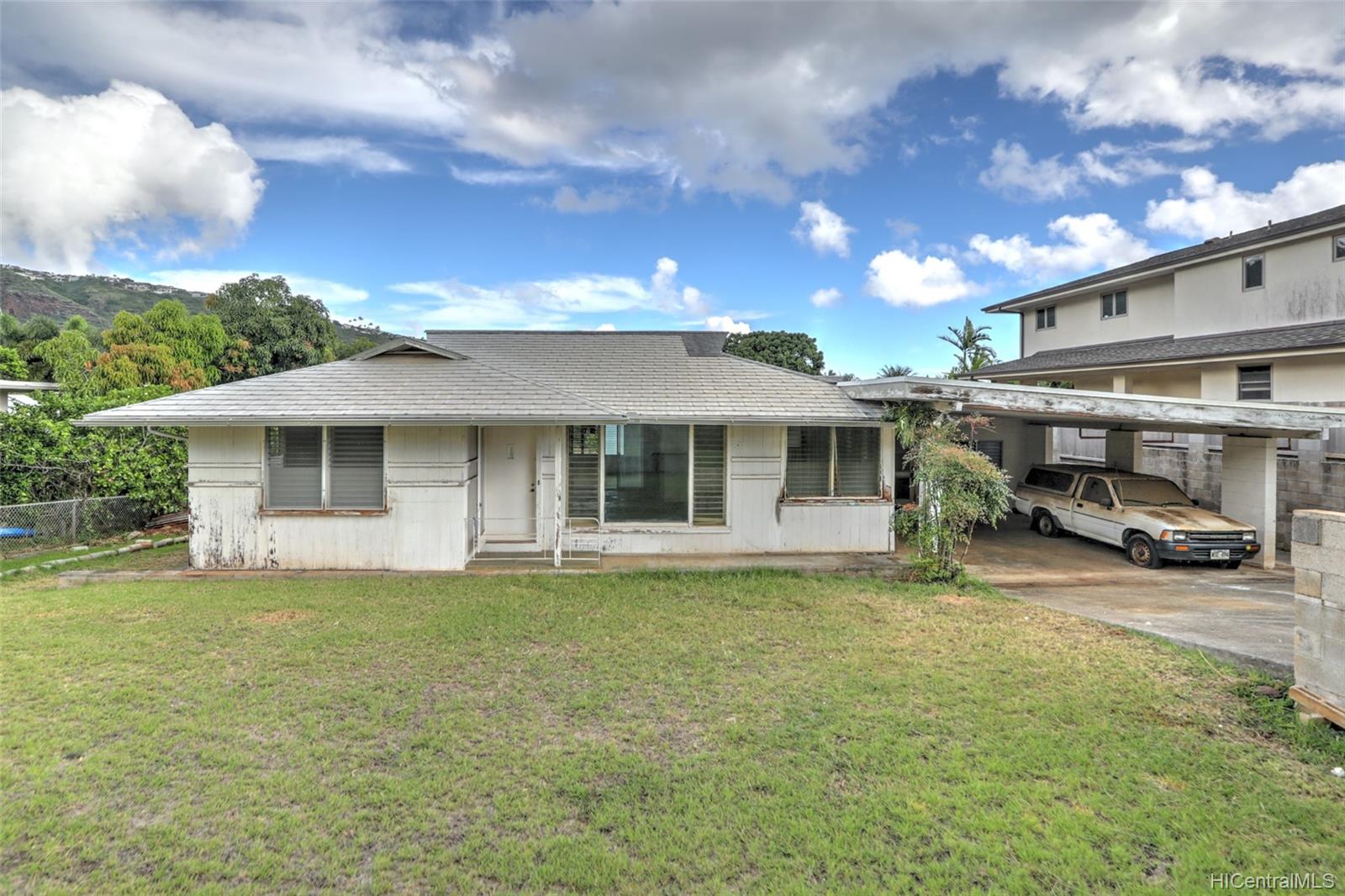 217 Hao Street Honolulu, HI 96821