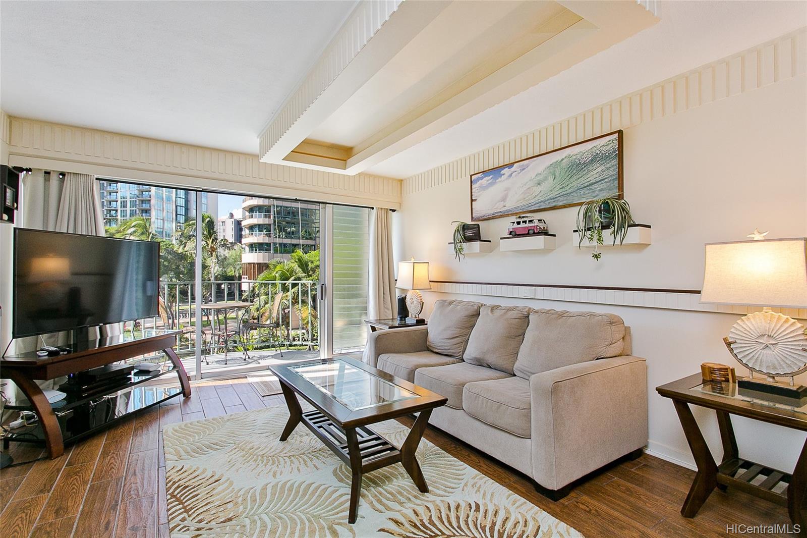 1909 Ala Wai Boulevard #310, Honolulu, HI 96815