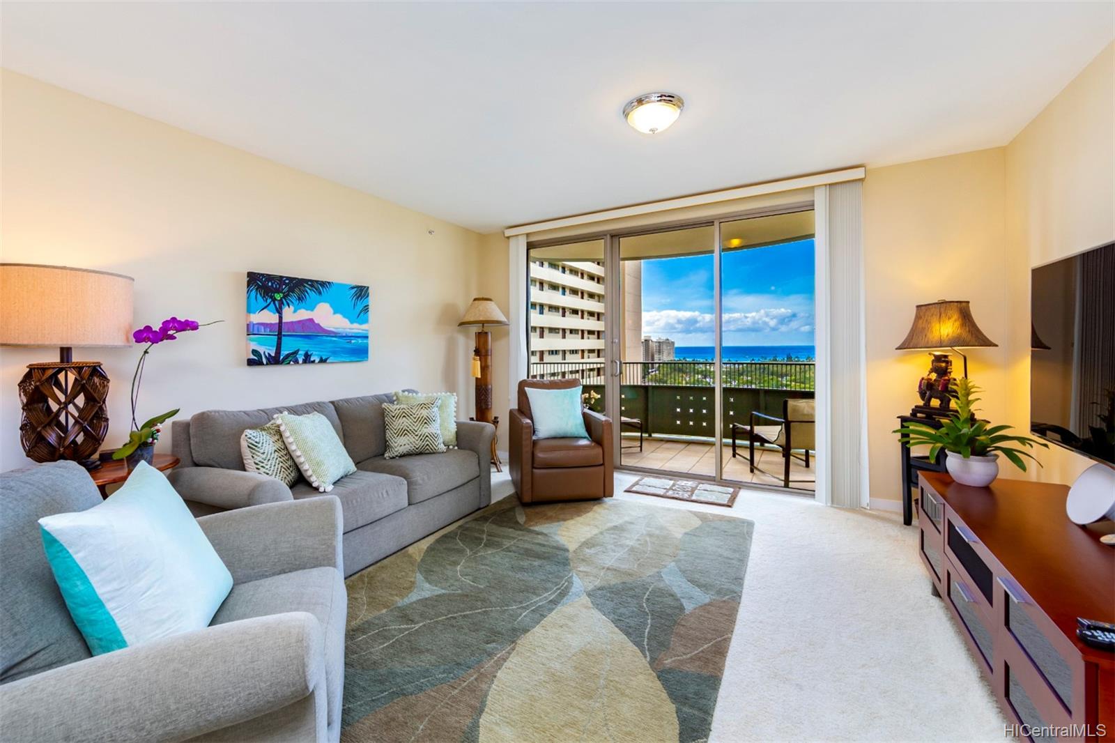 421 Olohana Street #1201, Honolulu, HI 96815