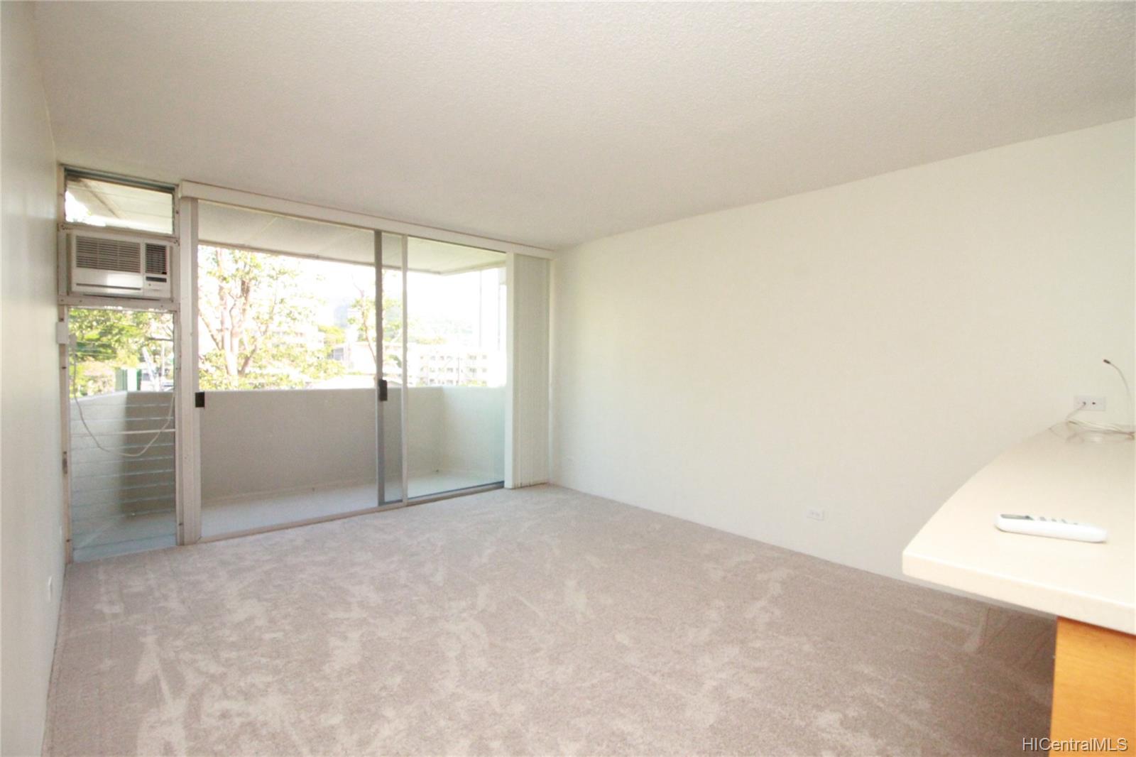 1050 Kinau Street #606, Honolulu, HI 96814