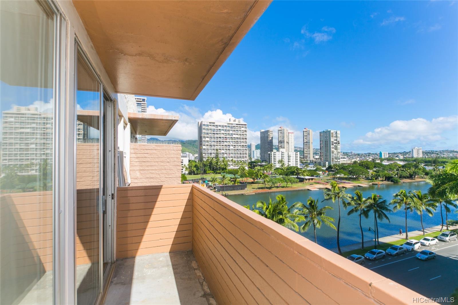 454 Namahana Street #802, Honolulu, HI 96815