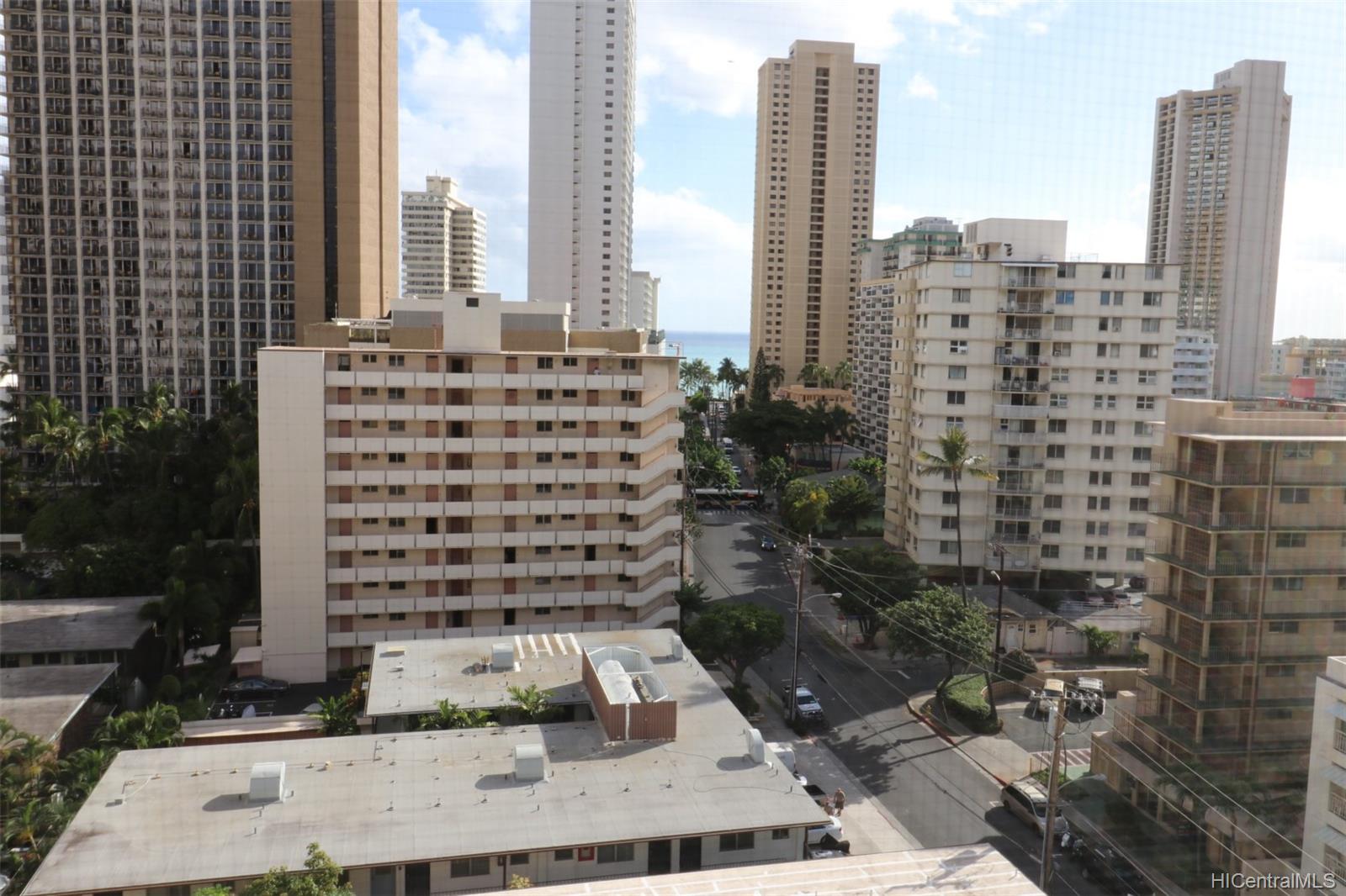 303 Liliuokalani Avenue #1104, Honolulu, HI 96815