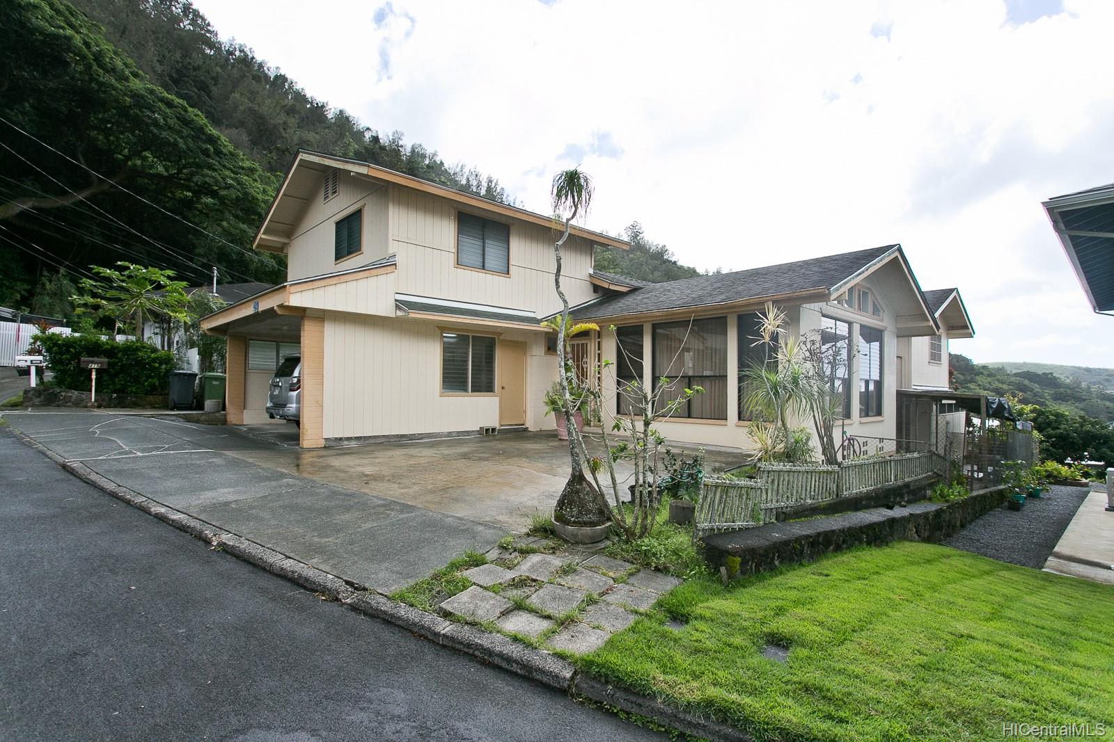 419 Uhini Place Honolulu, HI 96813