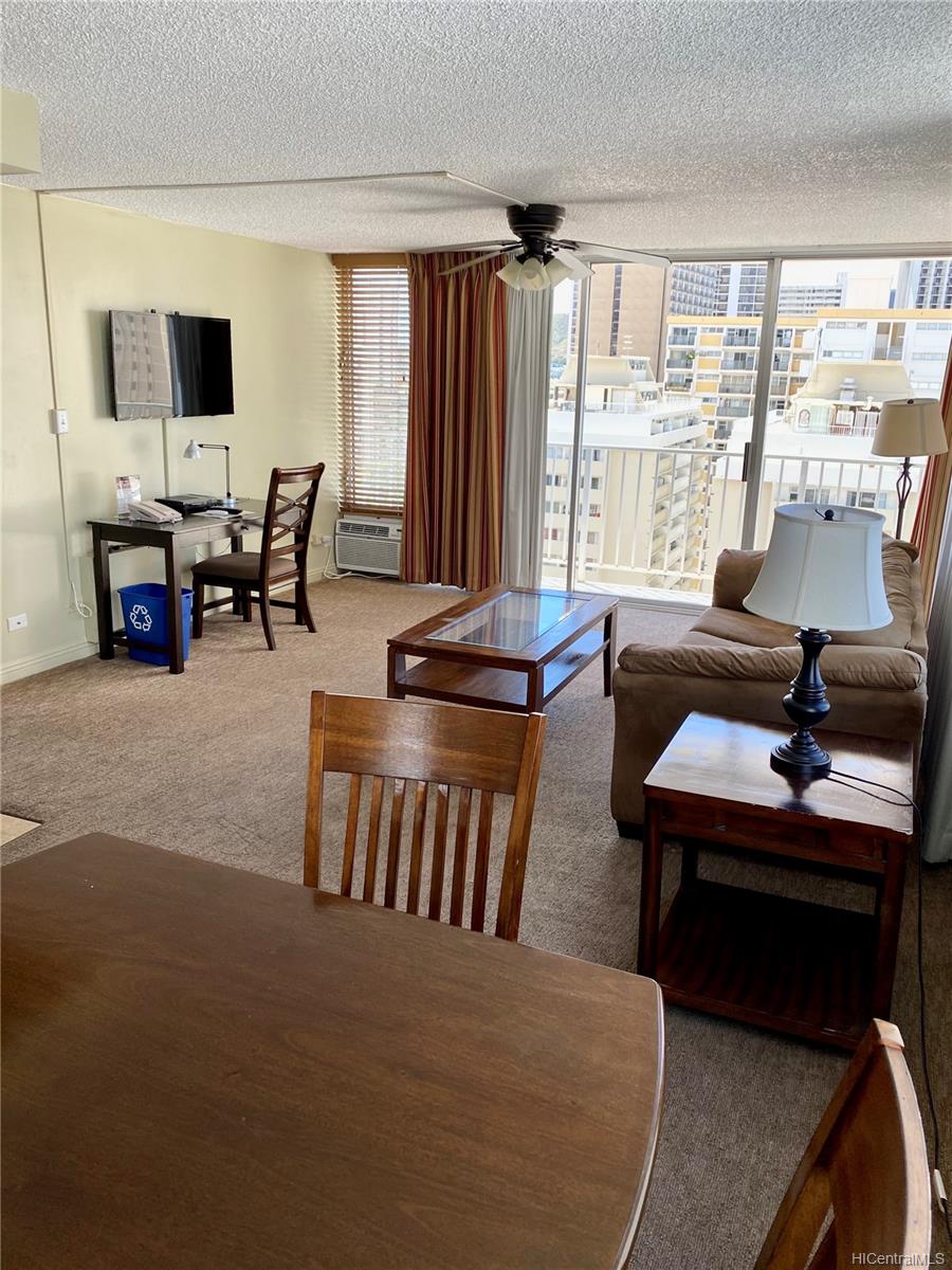 2427 Kuhio Avenue #1302, Honolulu, HI 96815