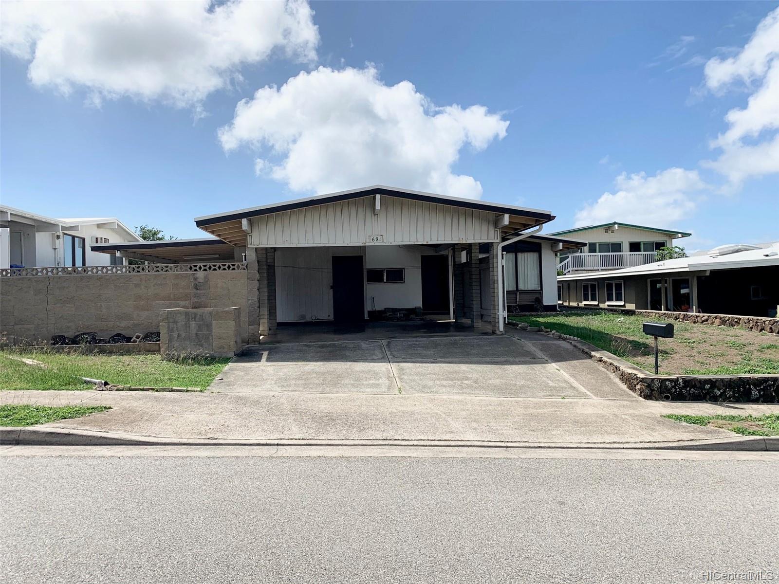 691 Ahukini Street Honolulu, HI 96825