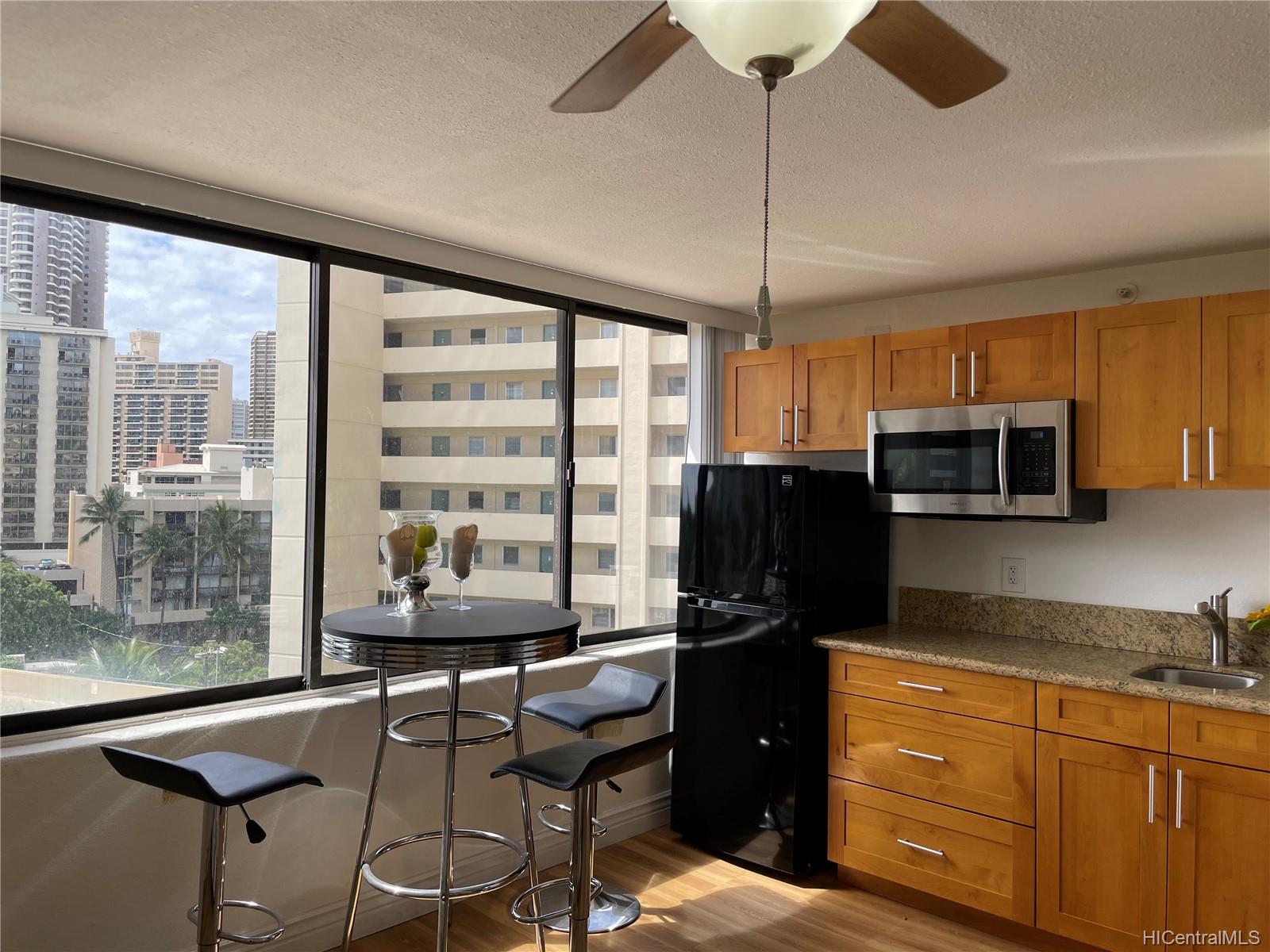 444 Niu Street #904, Honolulu, HI 96815