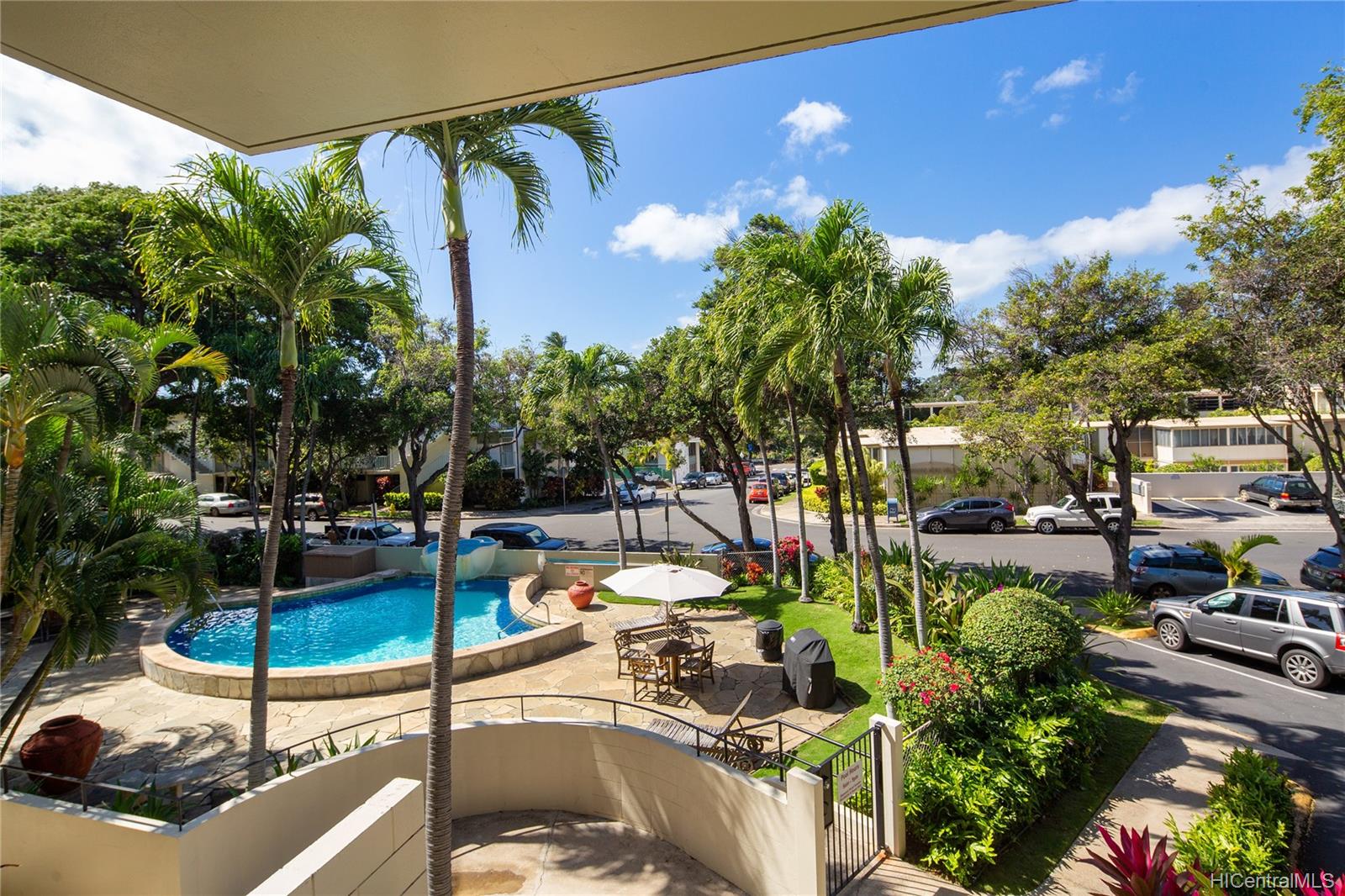 3030 Pualei Circle #209, Honolulu, HI 96815