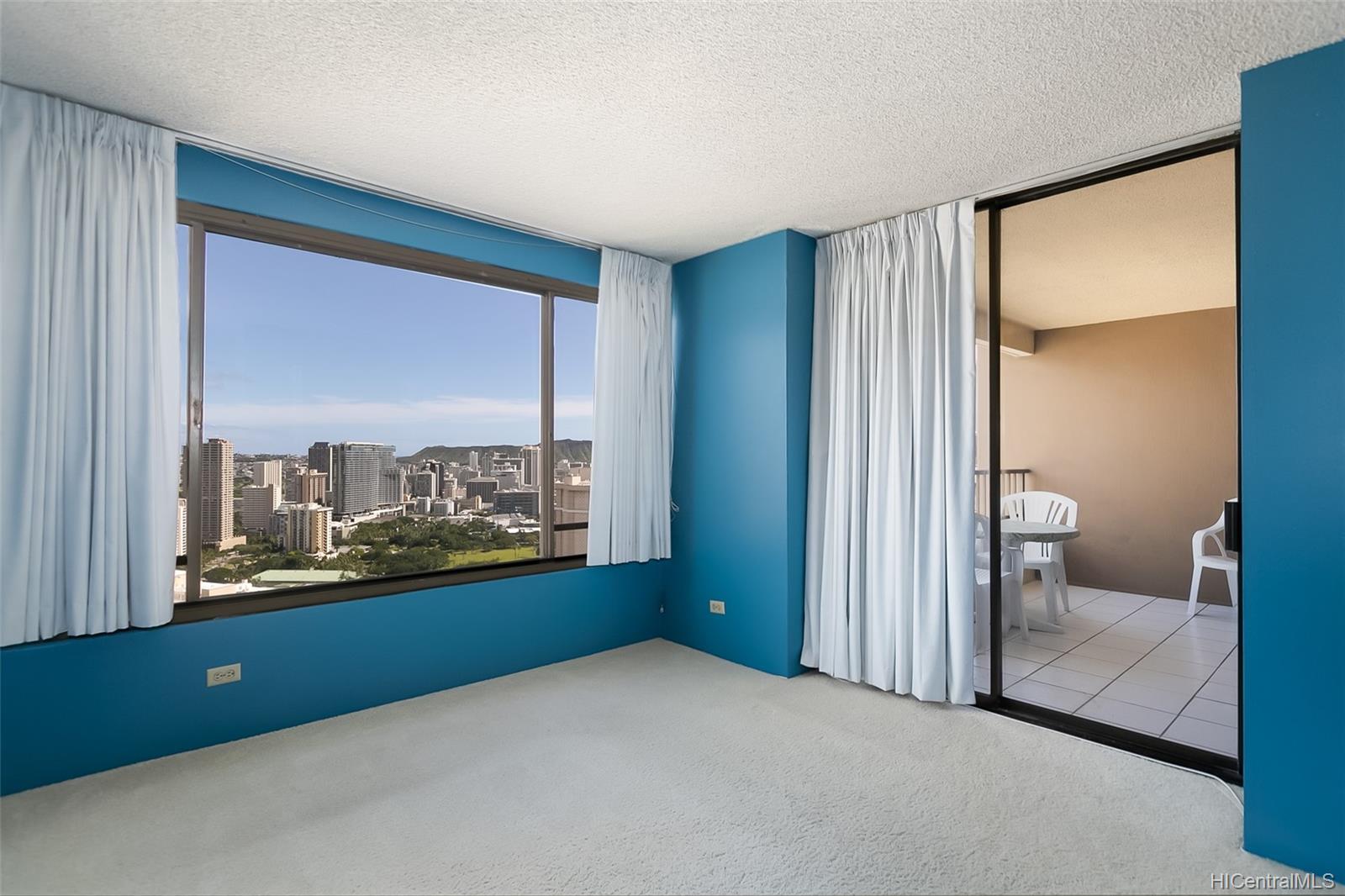 1778 Ala Moana Boulevard ##4007, Honolulu, HI 96815