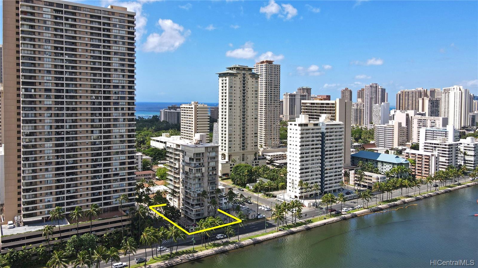 2115 Ala Wai Boulevard #302, Honolulu, HI 96815