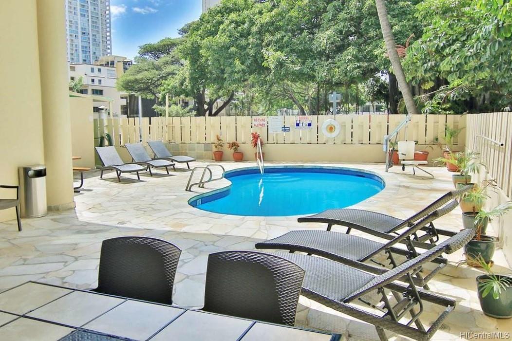 444 Kanekapolei Street #312, Honolulu, HI 96815