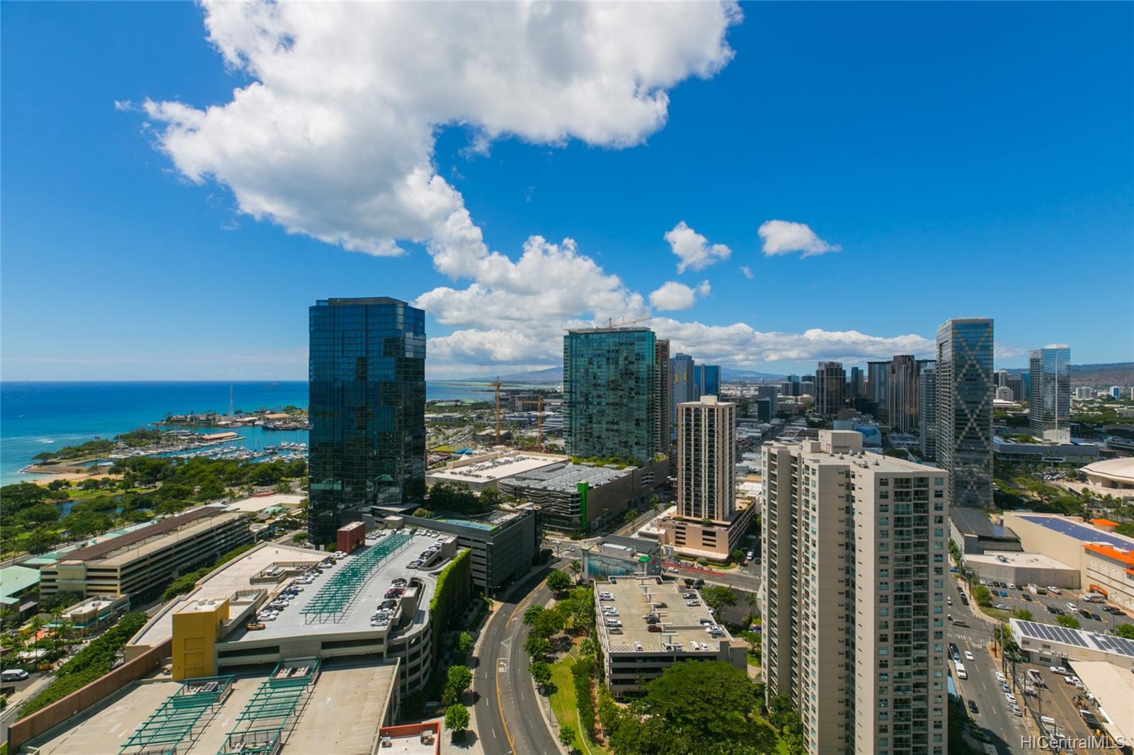 1177 Queen Street #3504, Honolulu, HI 96814