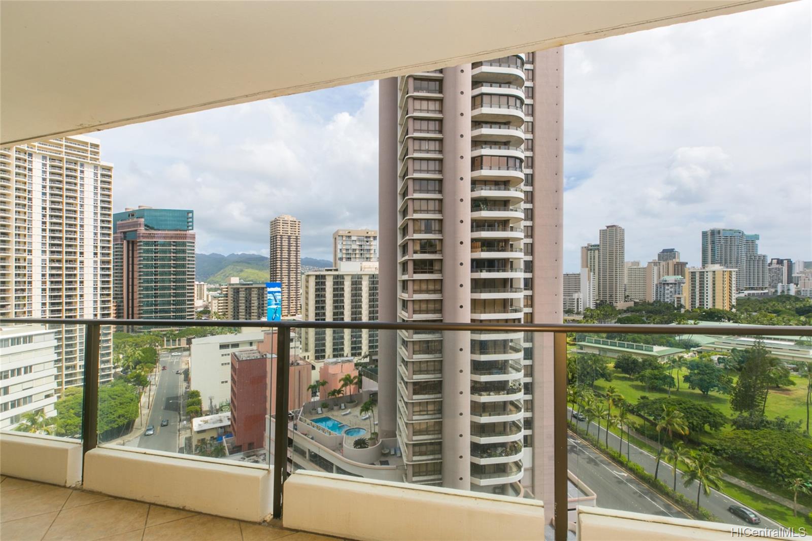 1860 Ala Moana Boulevard #1605, Honolulu, HI 96815