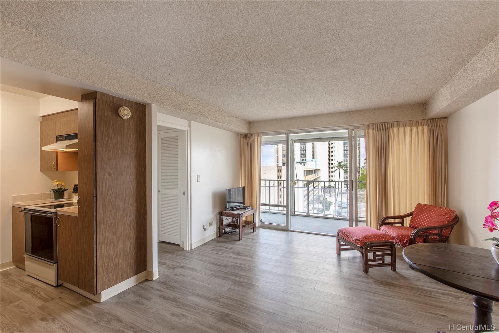 419 Atkinson Drive #706, Honolulu, HI 96814