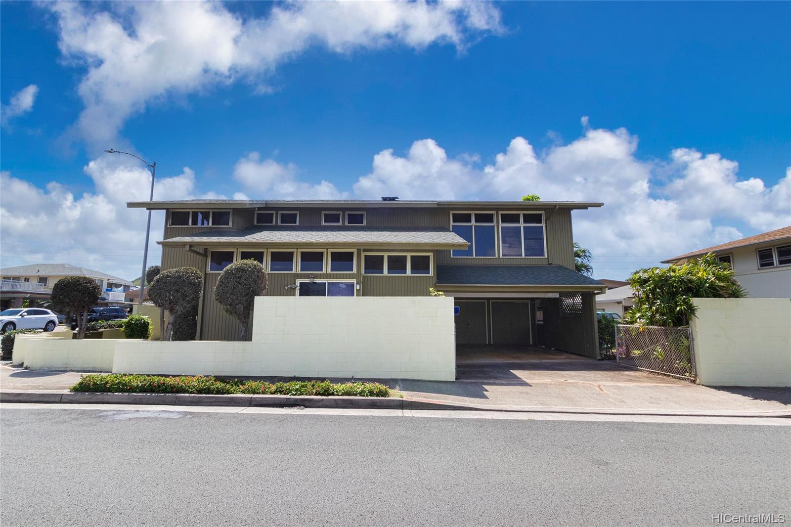 3383 Campbell Avenue Honolulu, HI 96815