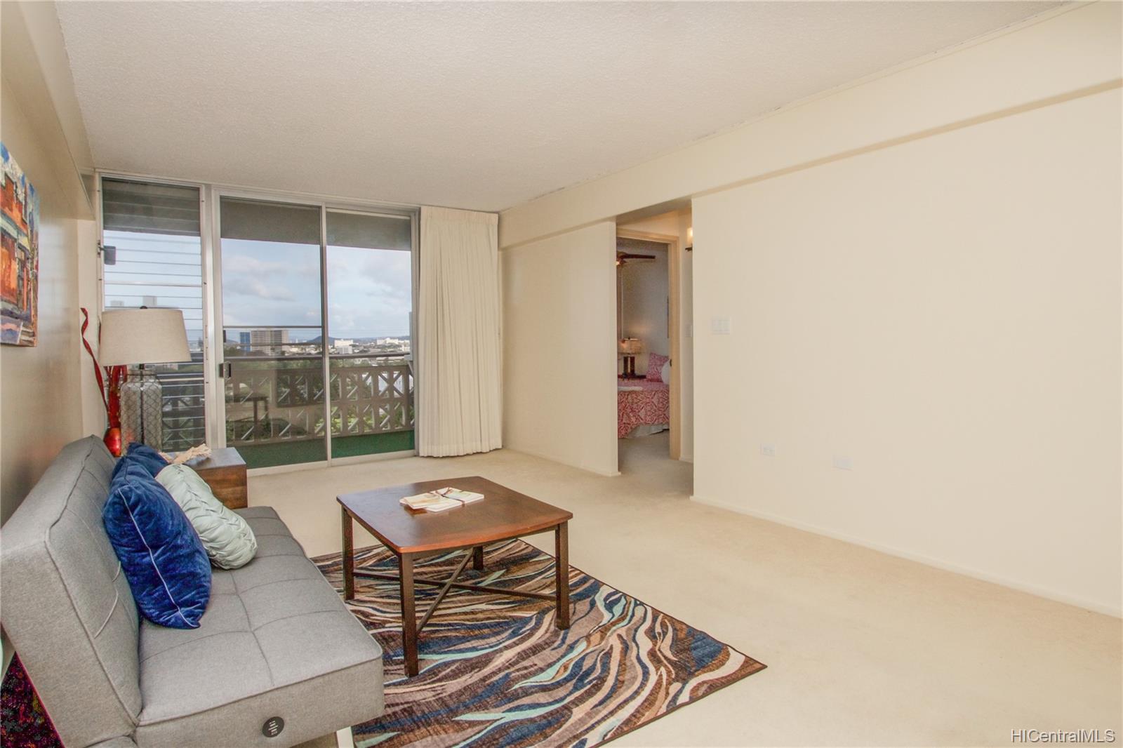 1619 Kamamalu Avenue #307, Honolulu, HI 96813