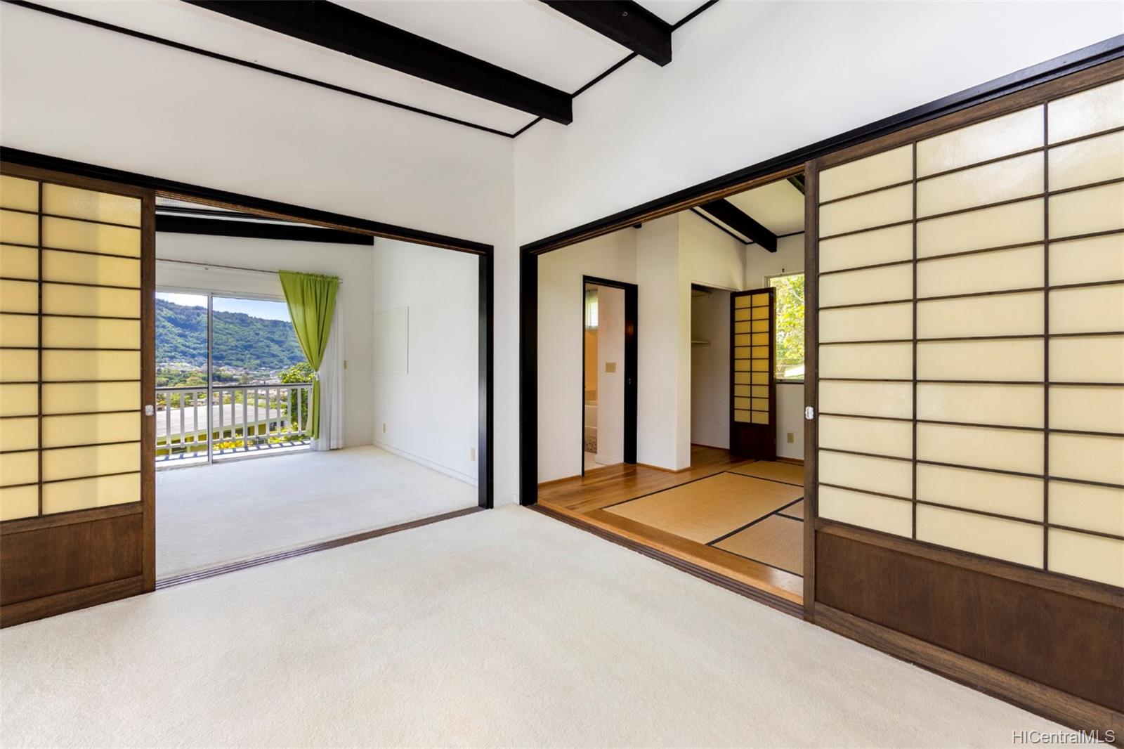 3536 Kumuwai Place Honolulu, HI 96822