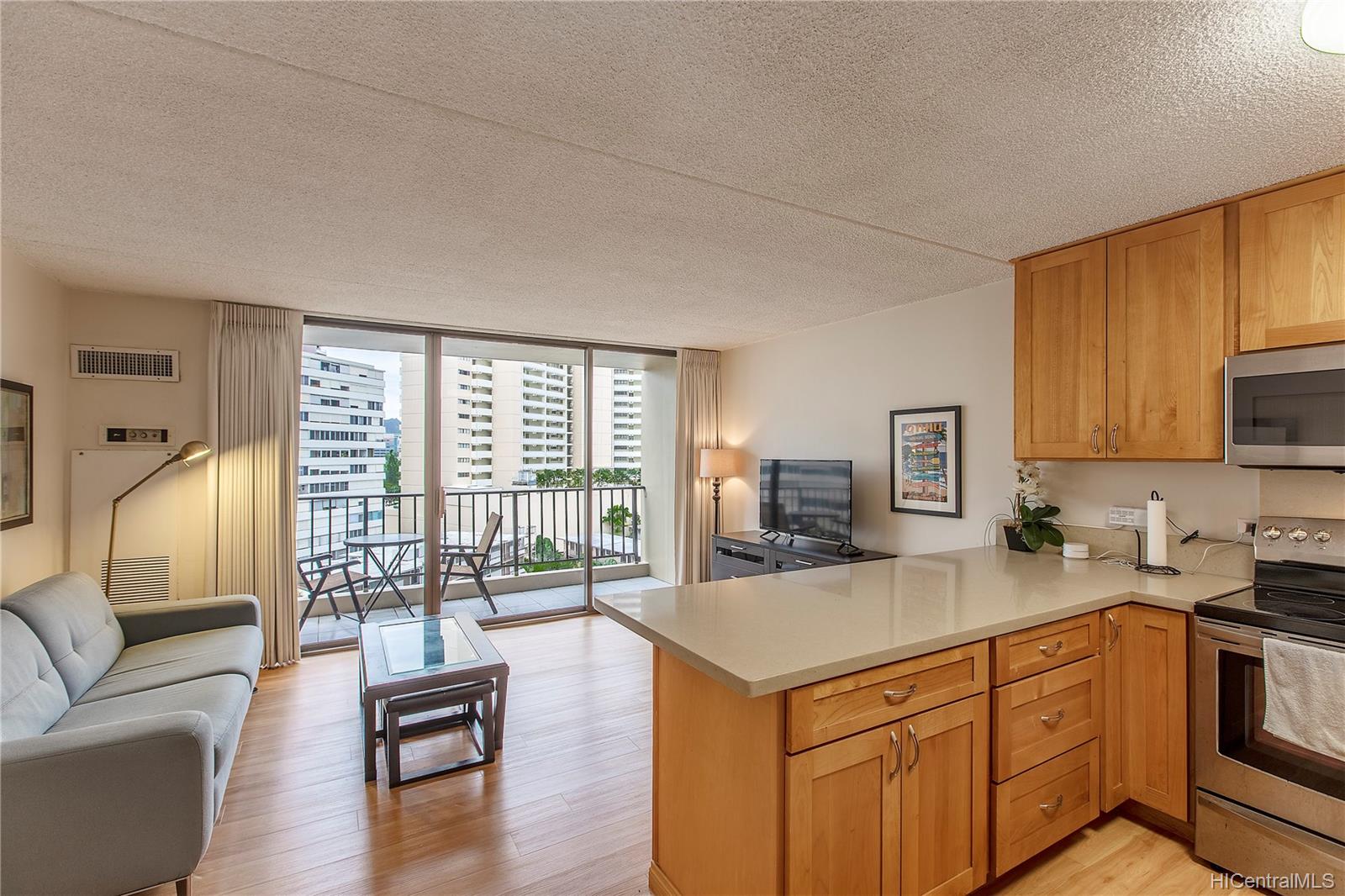 411 Hobron Lane #809, Honolulu, HI 96815