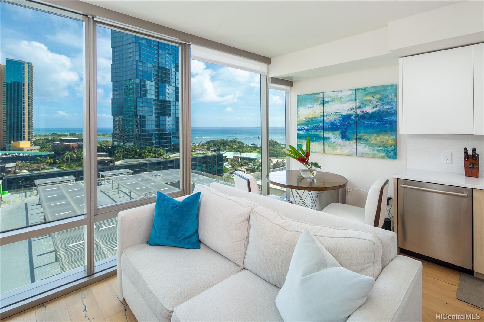 1001 Queen Street #1310, Honolulu, HI 96814
