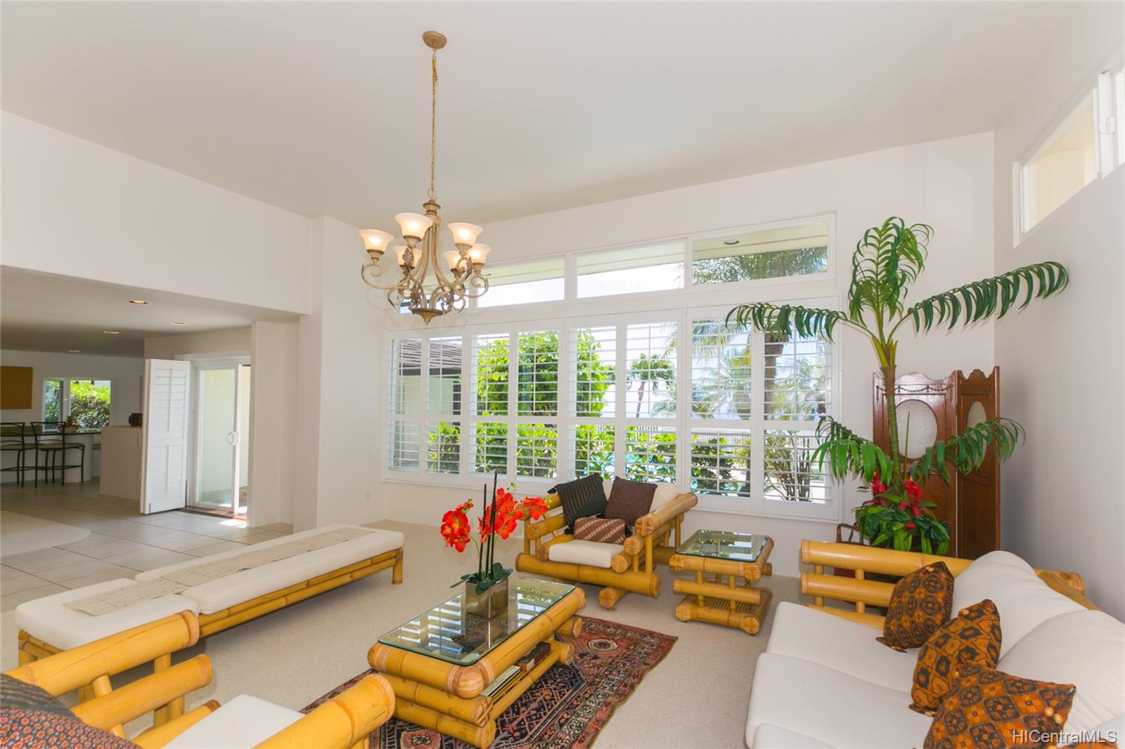 824 Ikena Circle Honolulu, HI 96821