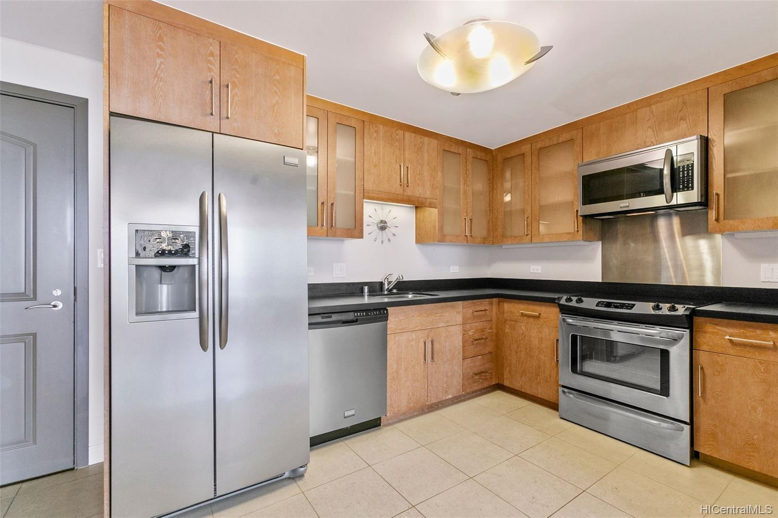 1009 Kapiolani Boulevard #2508, Honolulu, HI 96814