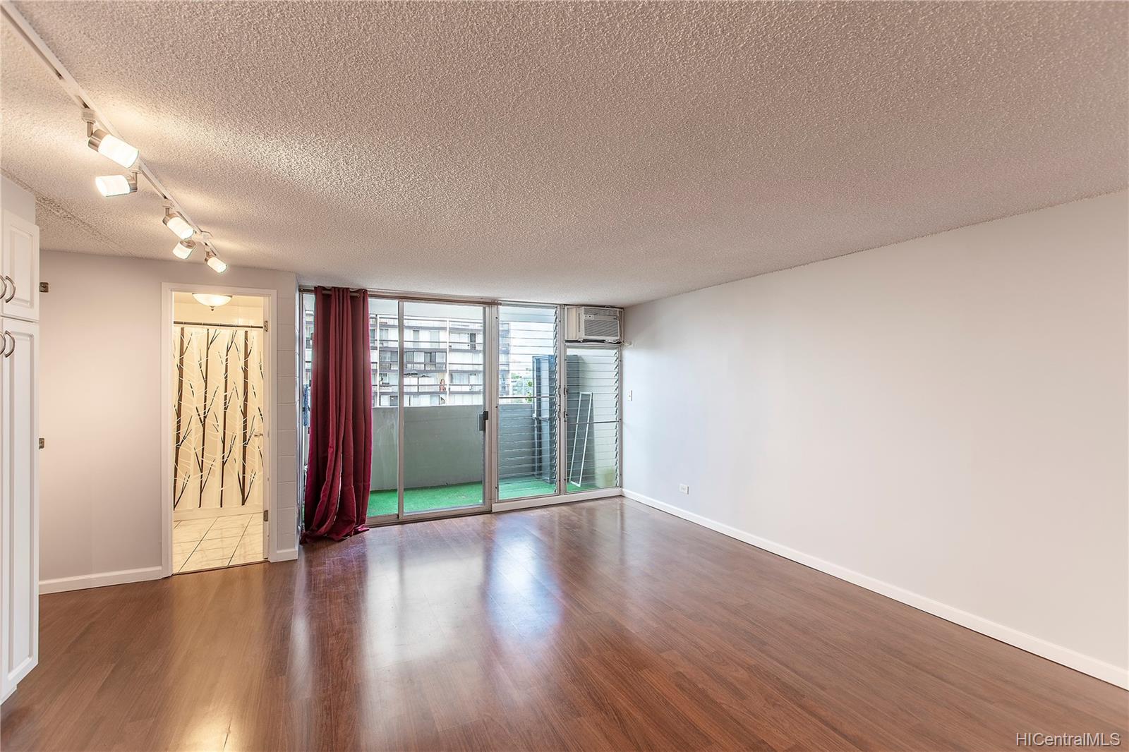 824 Kinau Street #708, Honolulu, HI 96813