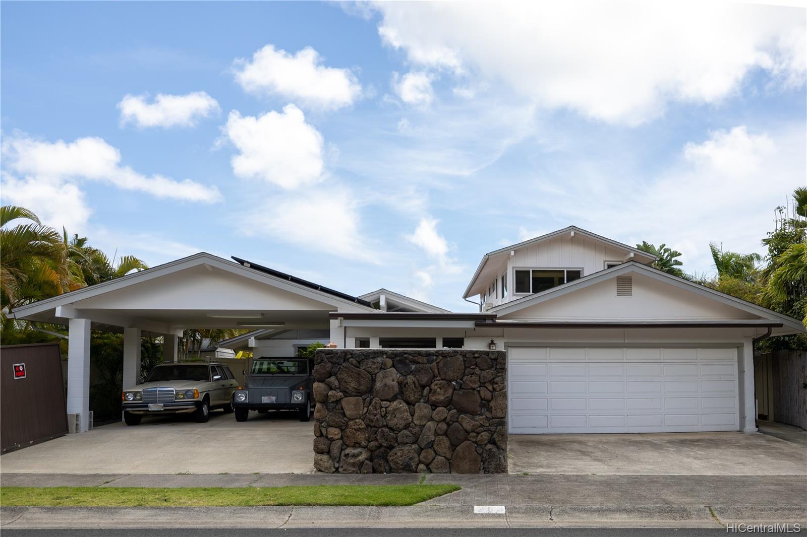 263 Hakalau Place Honolulu, HI 96825