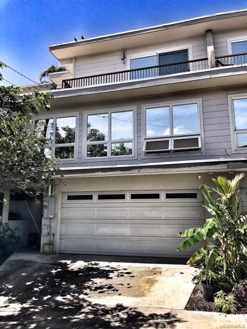 1032 Spencer Street #1, Honolulu, HI 96822