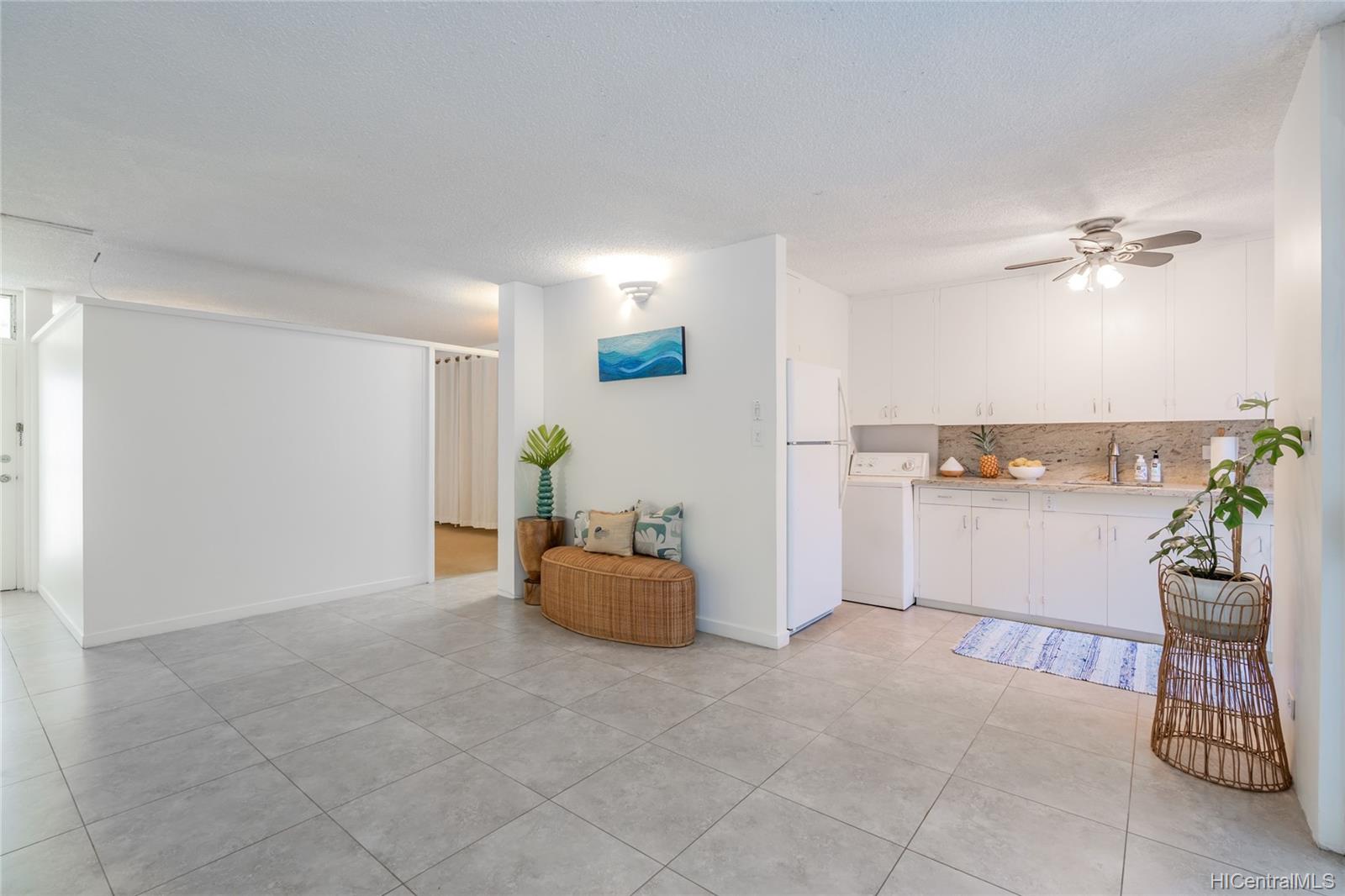 3027 Pualei Circle #110, Honolulu, HI 96815