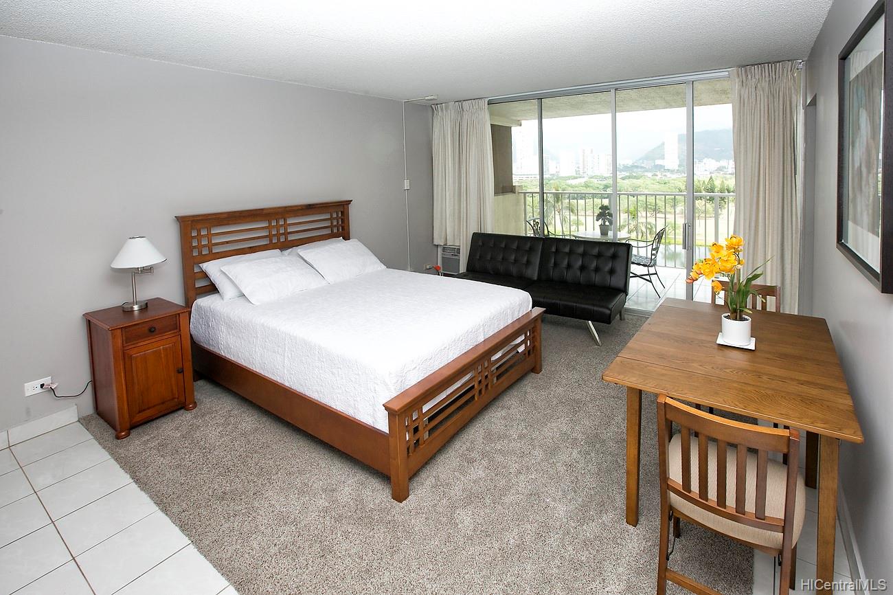 444 Nahua Street #912, Honolulu, HI 96815
