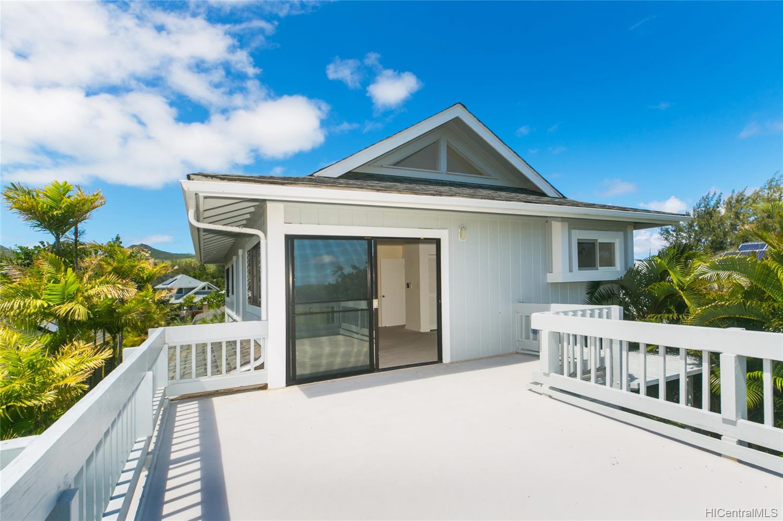 306 Kipukai Place Honolulu, HI 96825