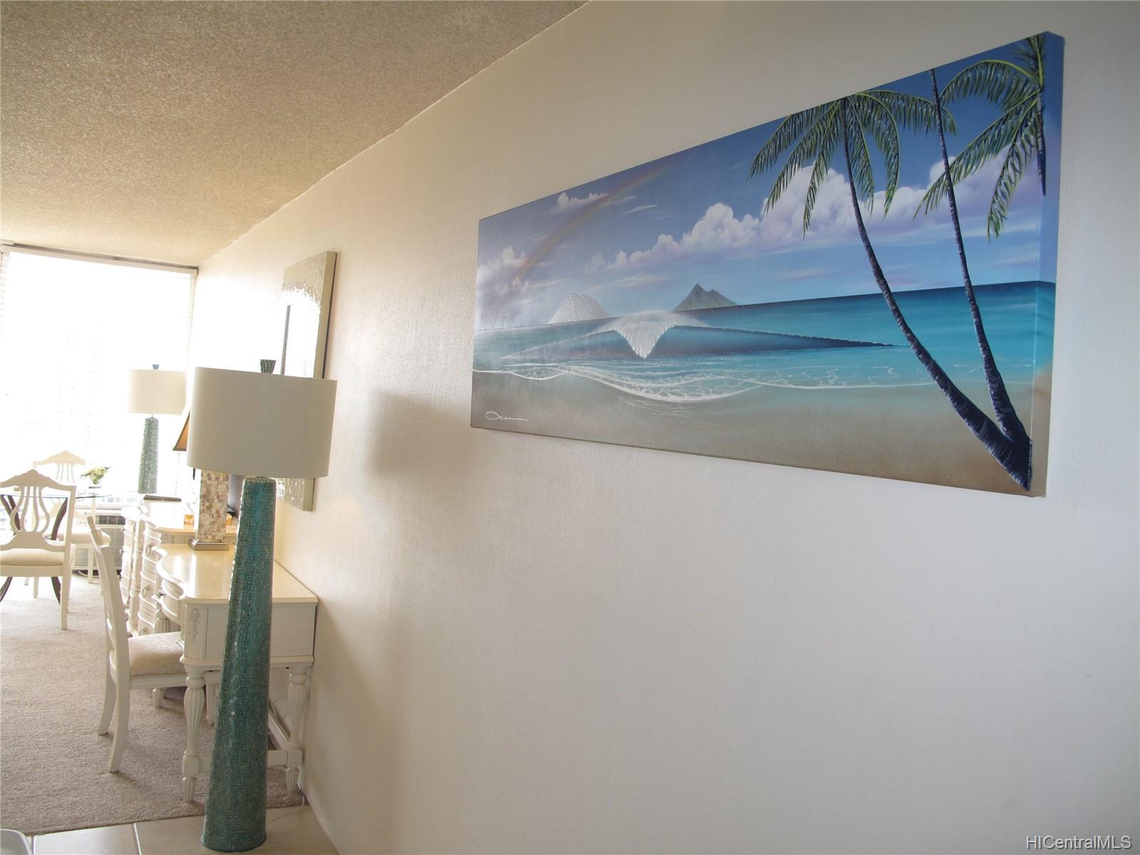 364 Seaside Avenue #2010, Honolulu, HI 96815