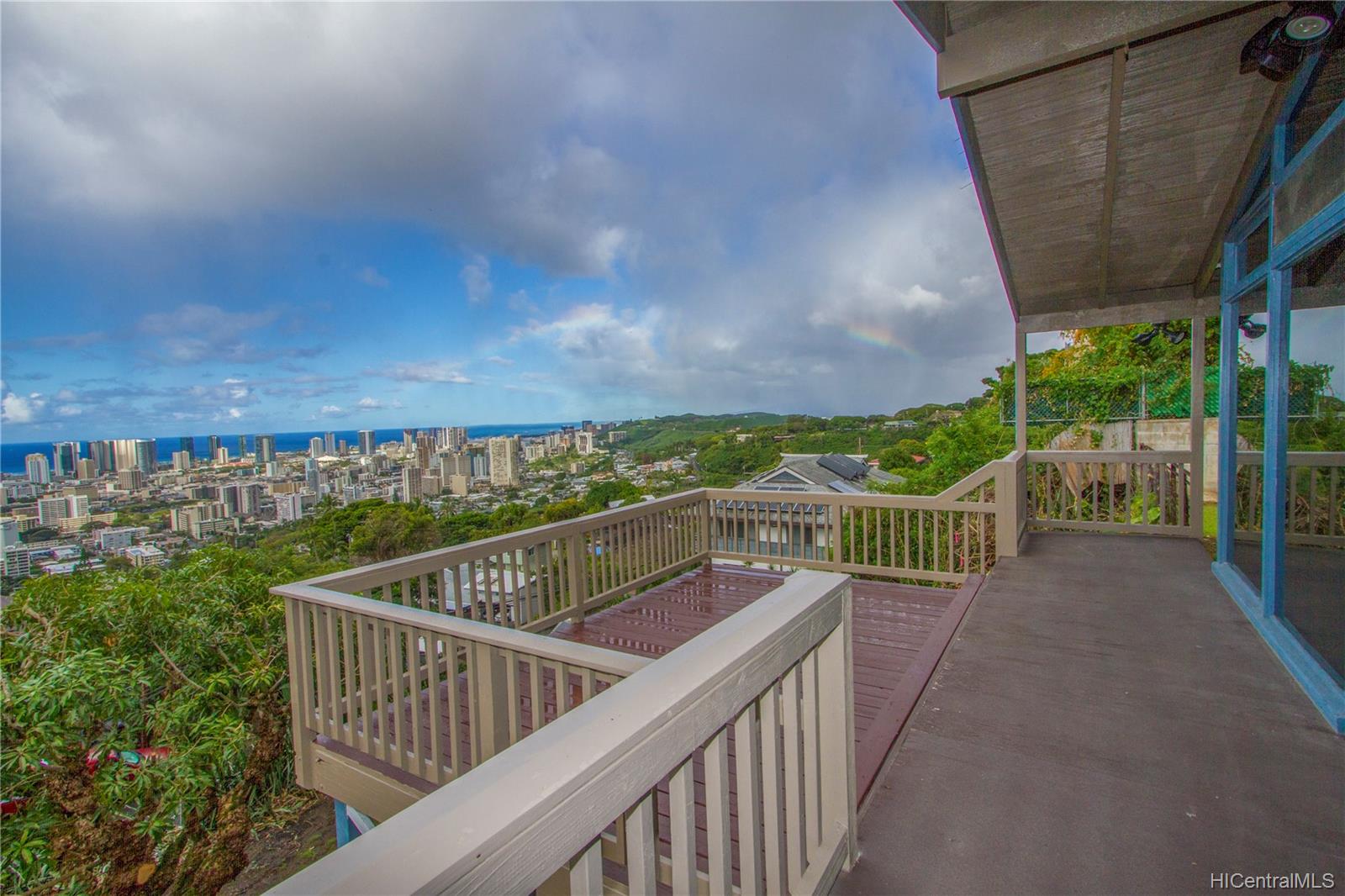 2370 Aina Lani Place Honolulu, HI 96822