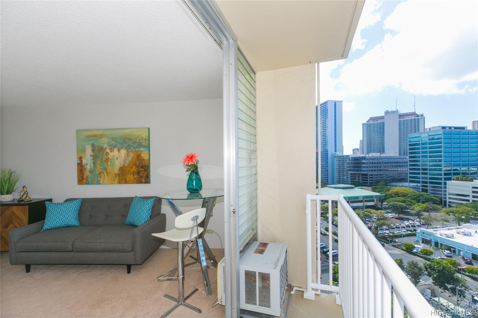 750 Amana Street #1410, Honolulu, HI 96814