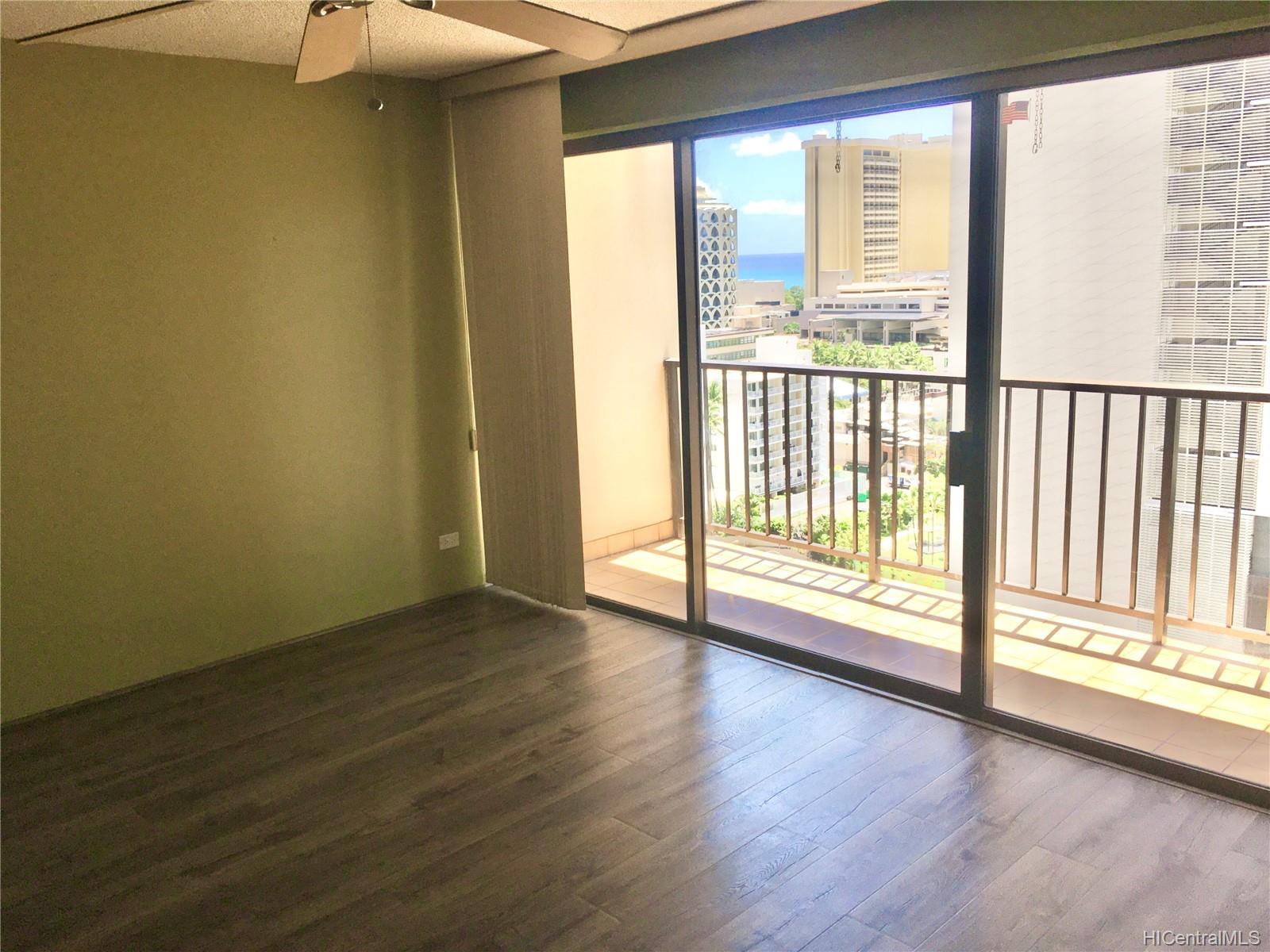 2140 Kuhio Avenue #1505, Honolulu, HI 96815