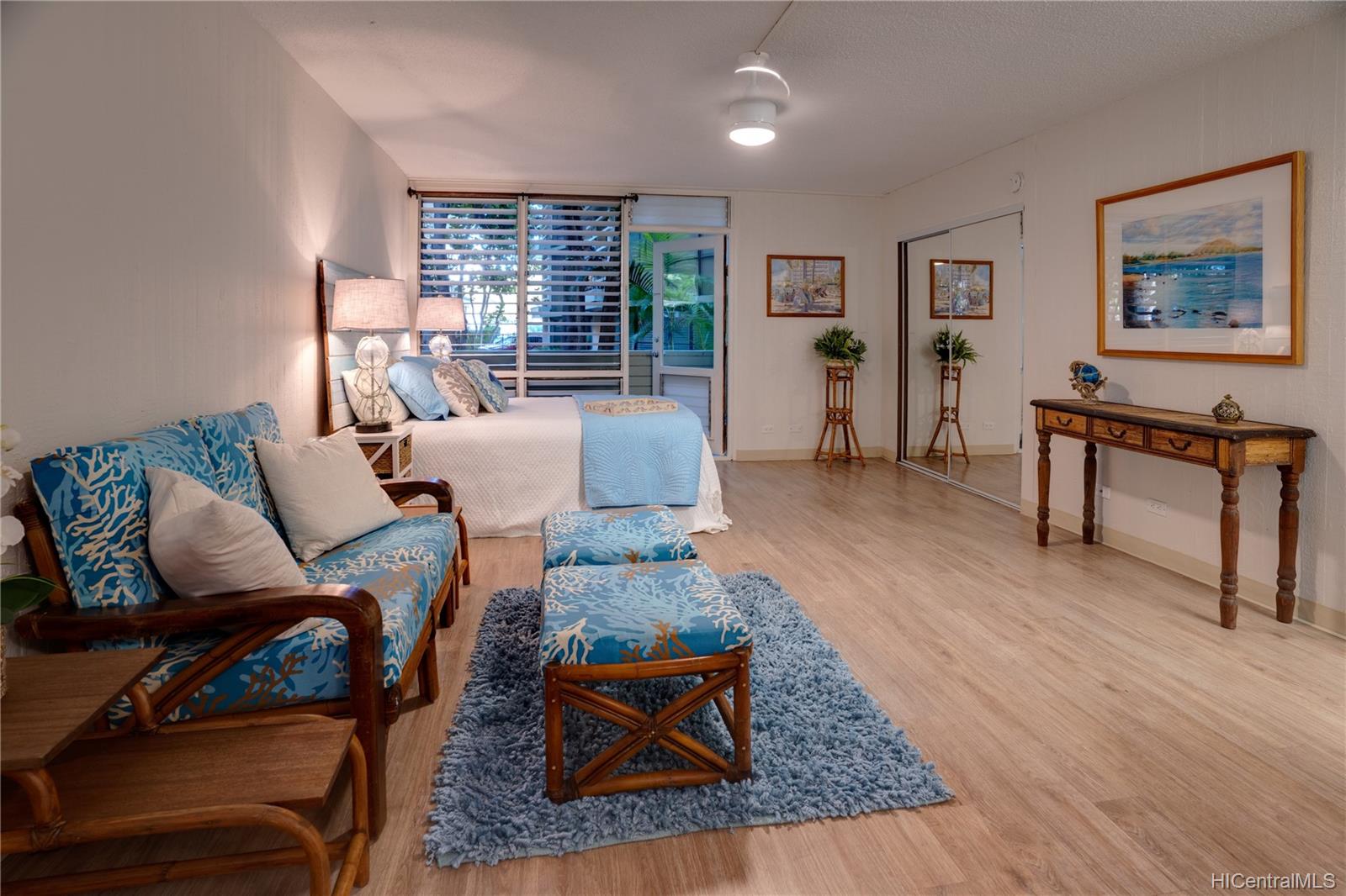 2943 Kalakaua Avenue #105, Honolulu, HI 96815