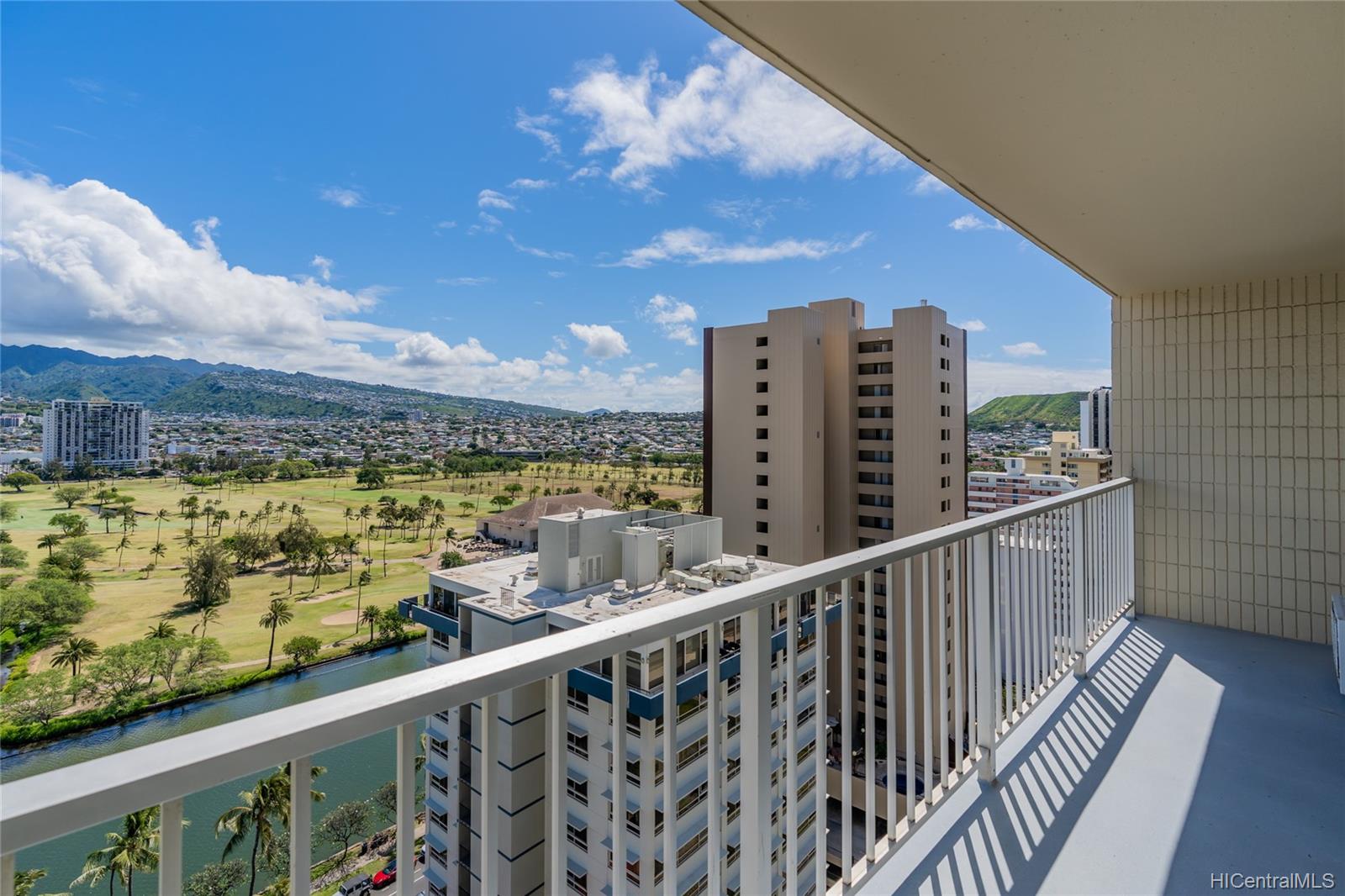 2452 Tusitala Street #2107, Honolulu, HI 96815