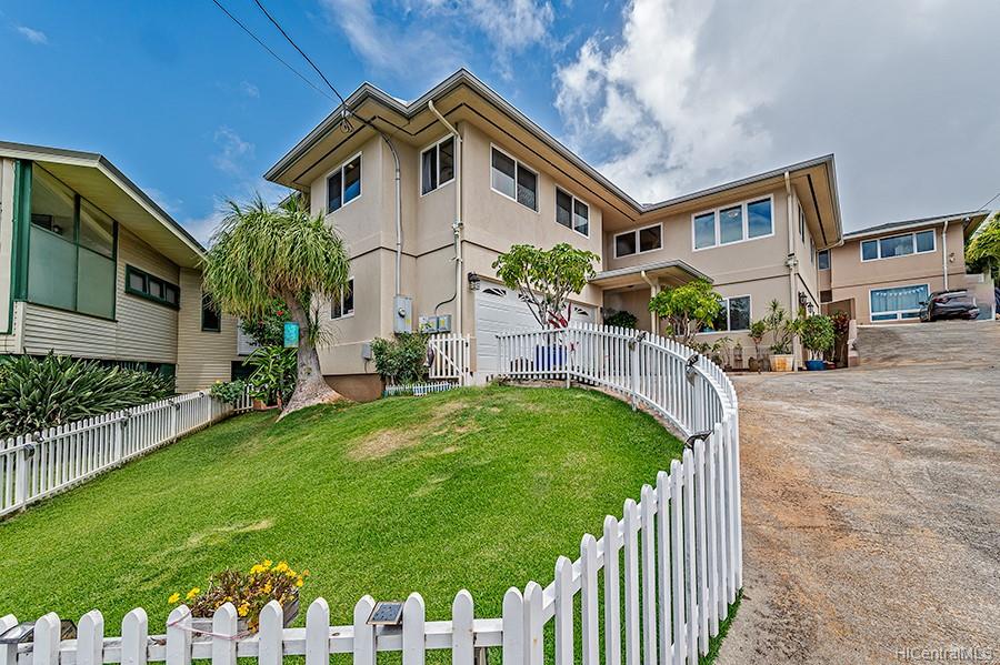 1858 Paula Drive Honolulu, HI 96816