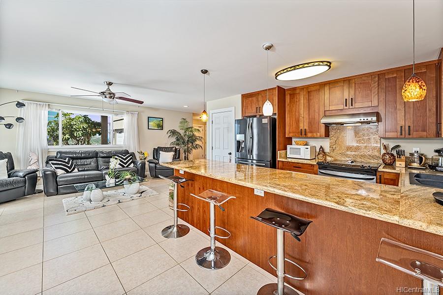 1858 Paula Drive Honolulu, HI 96816