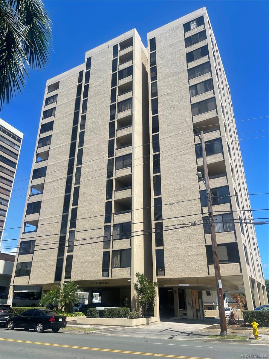 1505 Alexander Street #705, Honolulu, HI 96822