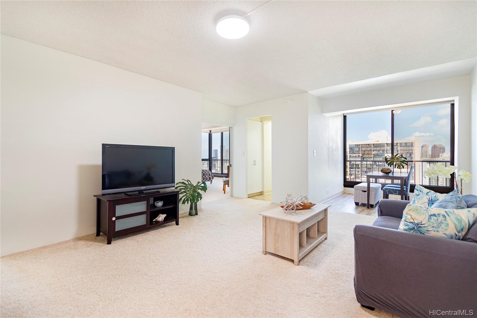 1314 Victoria Street #1803, Honolulu, HI 96814