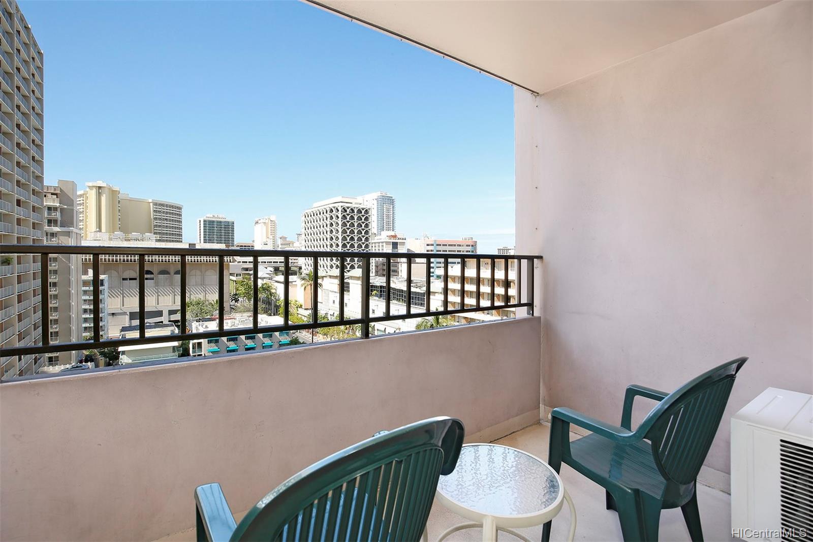 2240 Kuhio Avenue #1010, Honolulu, HI 96815