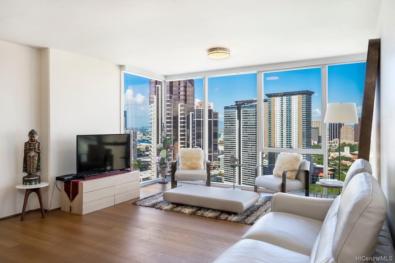888 Kapiolani Boulevard #3010, Honolulu, HI 96813