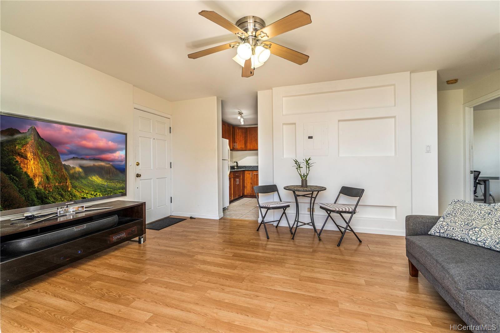 1402 Piikoi Street #302, Honolulu, HI 96822