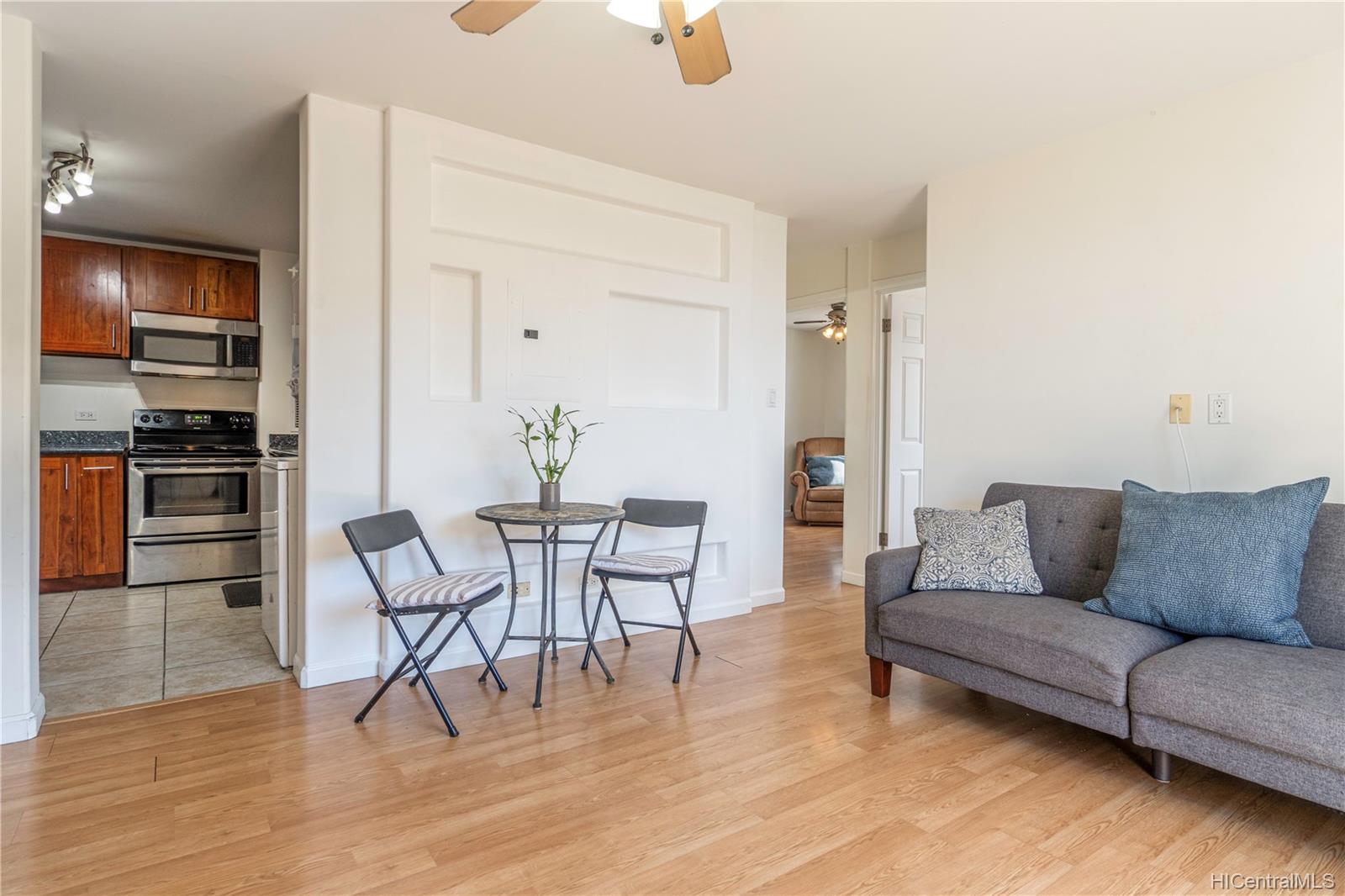 1402 Piikoi Street #302, Honolulu, HI 96822