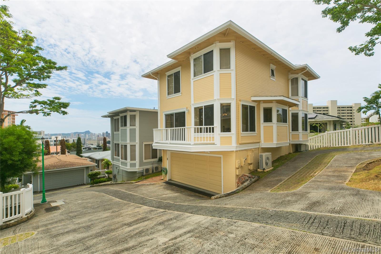 982 Prospect Street #5, Honolulu, HI 96822