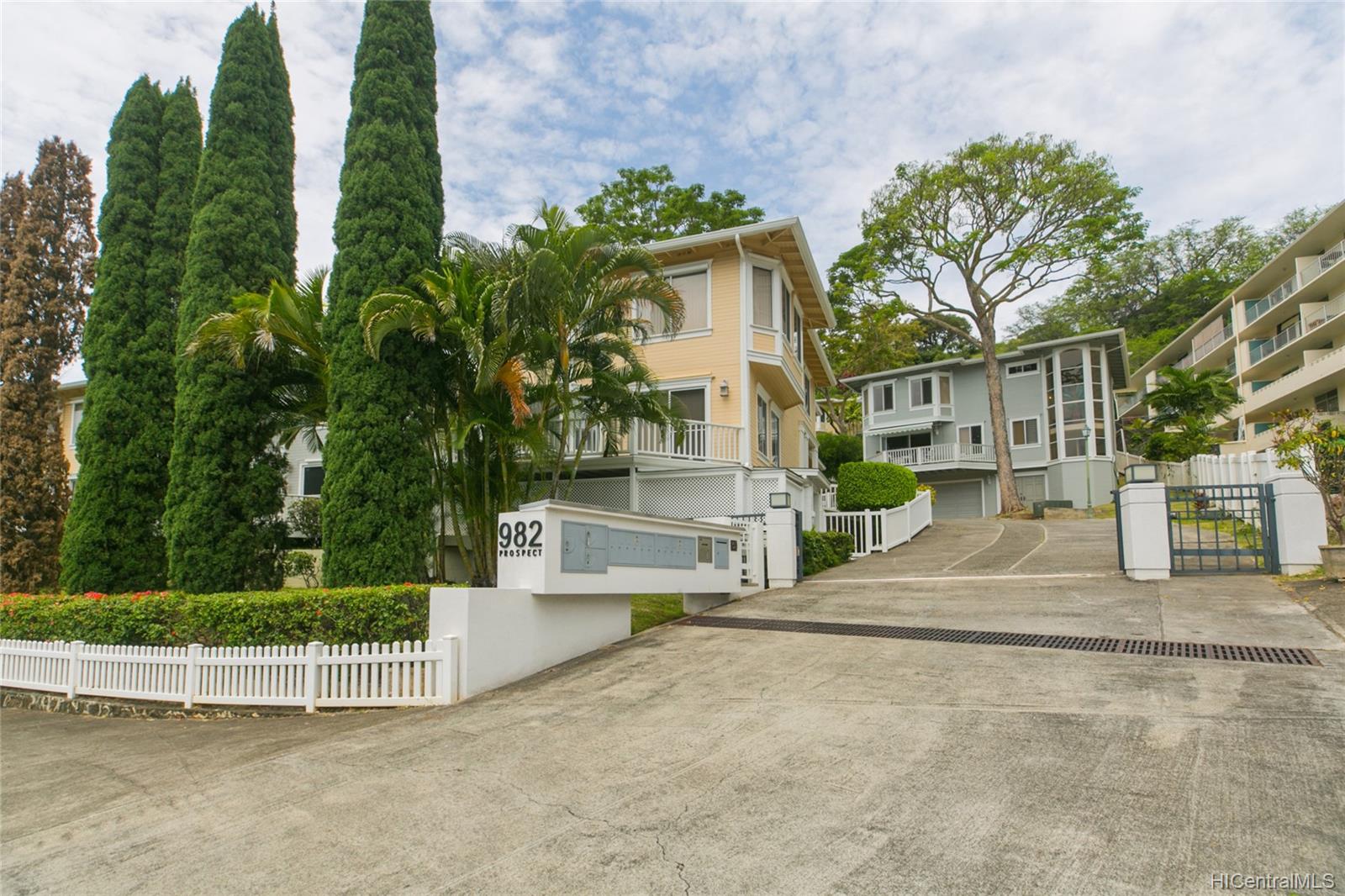 982 Prospect Street #5, Honolulu, HI 96822