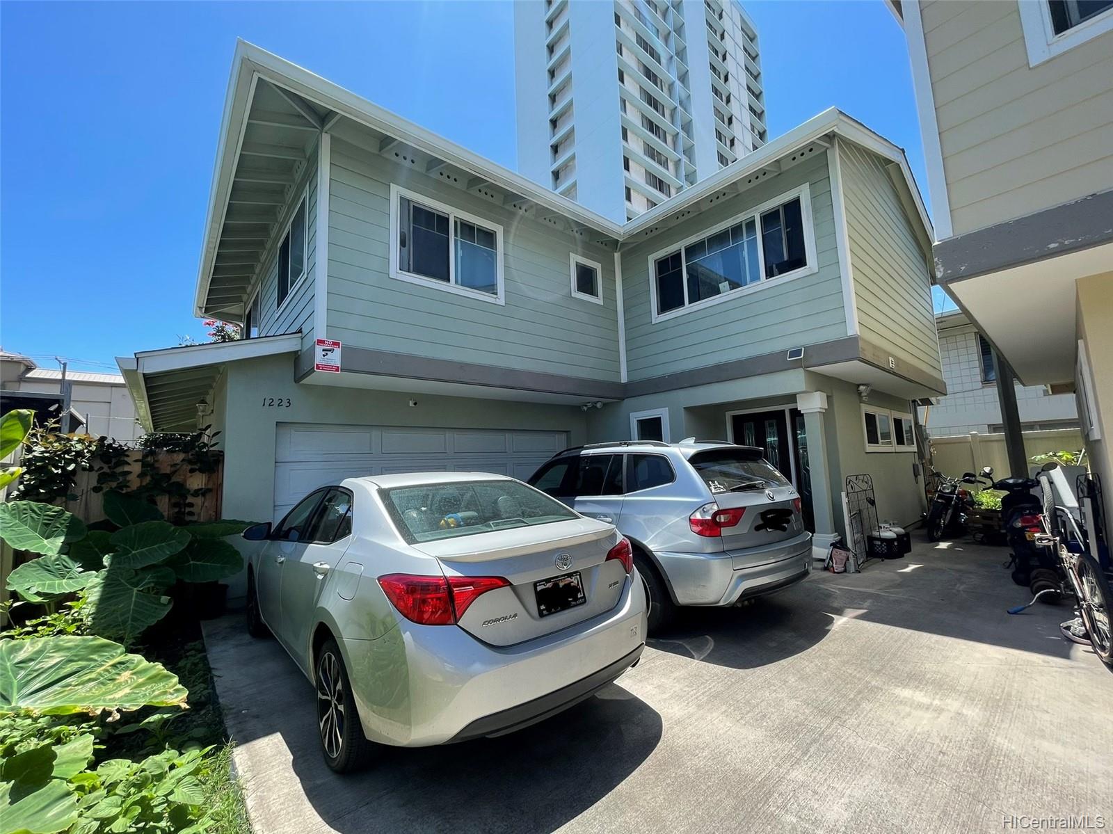 1223 Matlock Avenue Honolulu, HI 96814