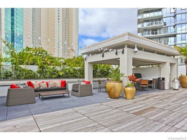 1189 Waimanu Street #1402, Honolulu, HI 96814