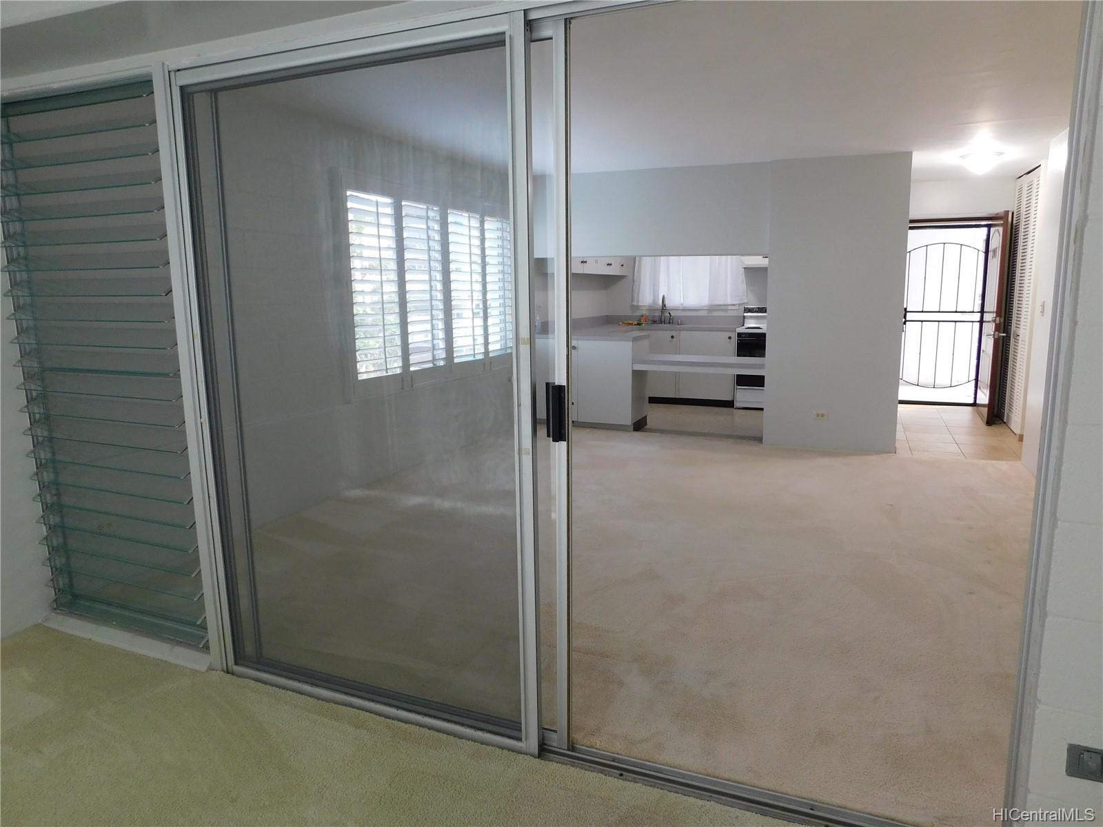 1658 Liholiho Street #201, Honolulu, HI 96822